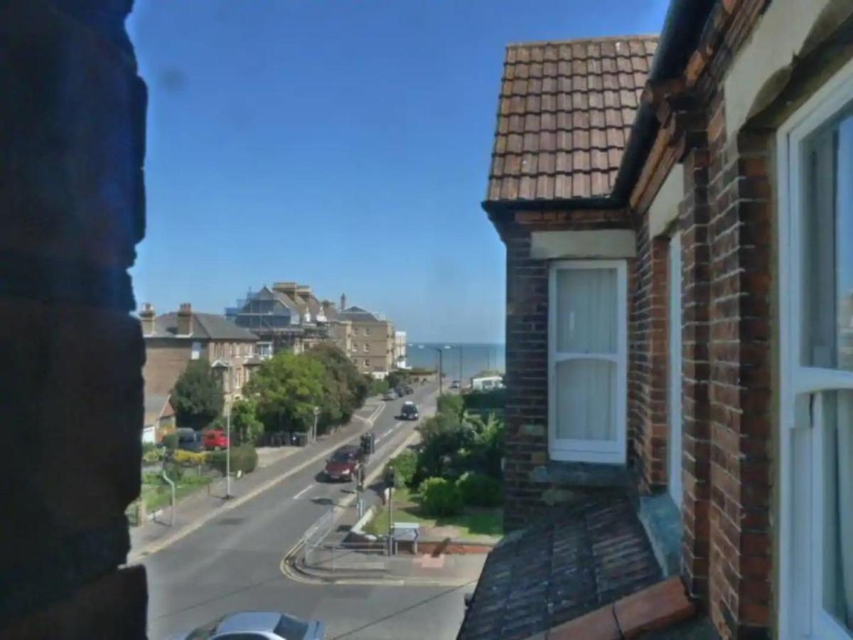 Top Floor Flat With Sea View Herne Bay Exterior foto